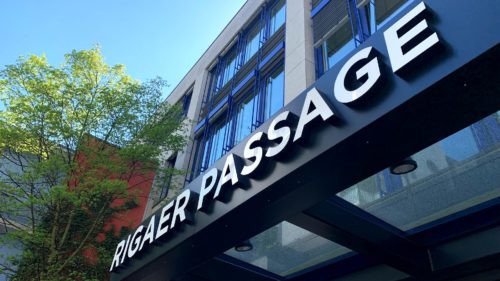 Passage Rigaer Strasse - Neues Wegeleitsystem